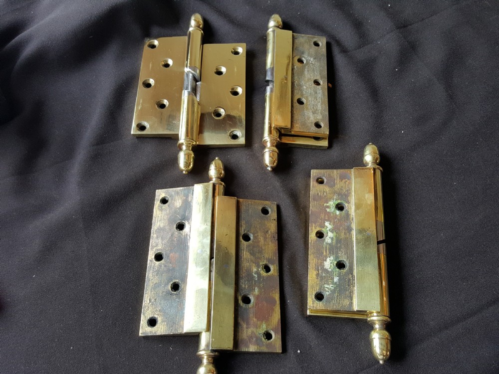 set of 4 brass victorian 9 hinges with acorn finials