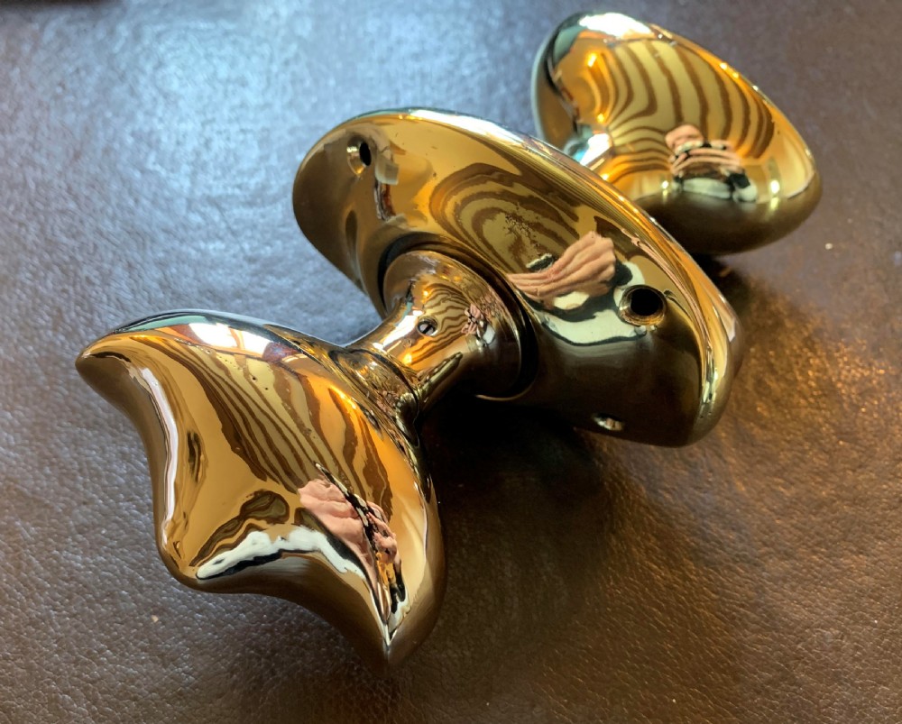 sa085 one pair of brass arts crafts oval door knobs